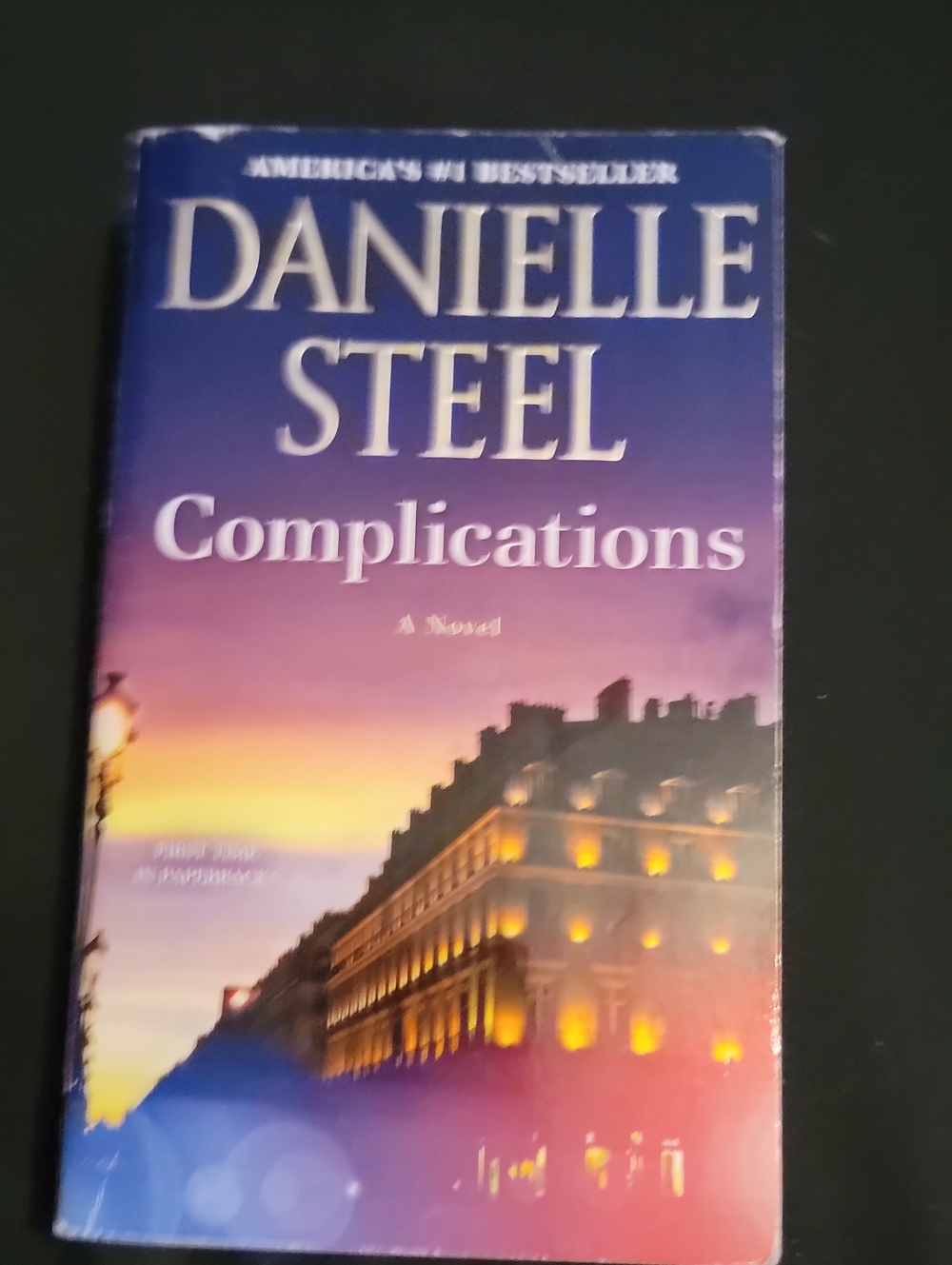 6/$12-- Danielle Steel Complications Paperback Novel
